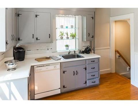 20 Summer St, Marblehead, MA 01945 photo 9