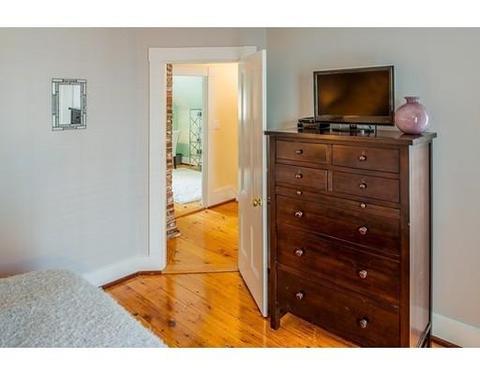 20 Summer St, Marblehead, MA 01945 photo 11