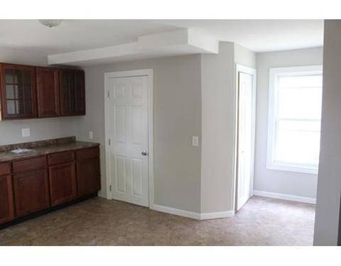 25 Cambridge St, Springfield, MA 01109 photo 3