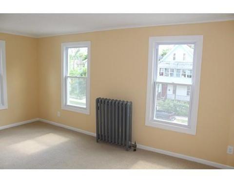 25 Cambridge St, Springfield, MA 01109 photo 11