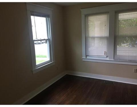 41 Edgemont St, Springfield, MA 01109 photo 3