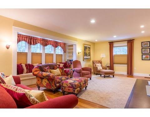 20 Copeland Ave, Reading, MA 01867 photo 5