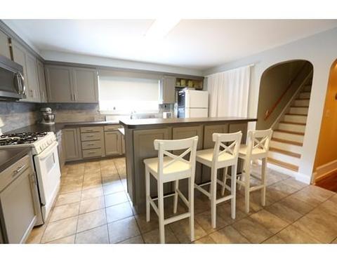 542 Ridge, Fall River, MA 02724 photo 2