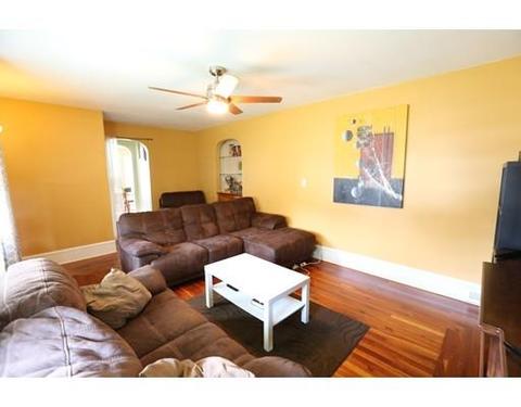 542 Ridge, Fall River, MA 02724 photo 4