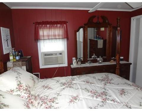 249 Nash St, Springfield, MA 01129 photo 17