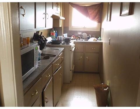 94 Snell St, Fall River, MA 02721 photo 5
