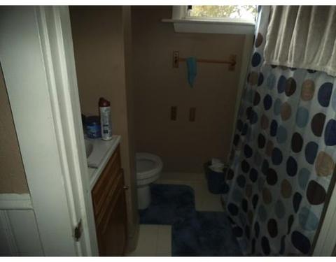 94 Snell St, Fall River, MA 02721 photo 8