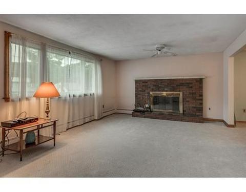 292 Main St, Saugus, MA 01906 photo 7