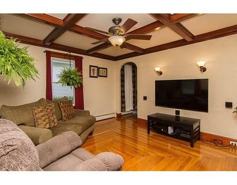 2 Warner St, Blackstone, MA 01504 photo 4