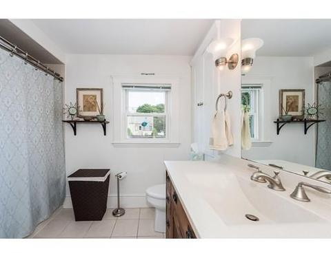 21 Ames St, Beverly, MA 01915 photo 13