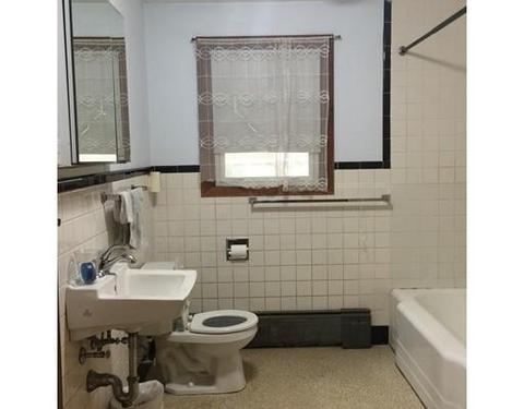 17 Keyes Rd, Holyoke, MA 01040 photo 16