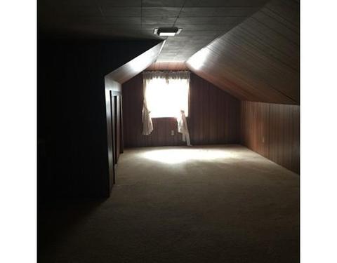 17 Keyes Rd, Holyoke, MA 01040 photo 19