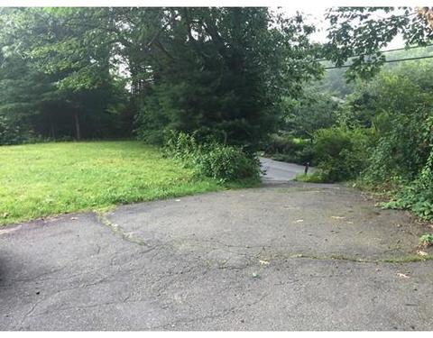 17 Keyes Rd, Holyoke, MA 01040 photo 23