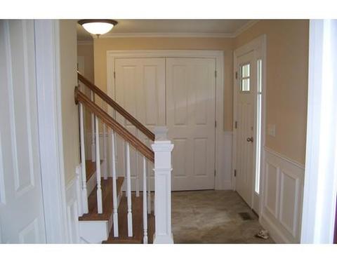 24 Perry St, Douglas, MA 01516 photo 9