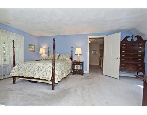 7 Sanborn Ln, Reading, MA 01867 photo 17