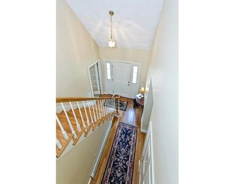7 Sanborn Ln, Reading, MA 01867 photo 13