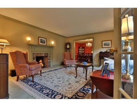 7 Sanborn Ln, Reading, MA 01867 photo 4