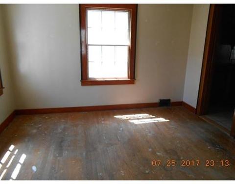 30 Brandon Ave, Springfield, MA 01119 photo 5