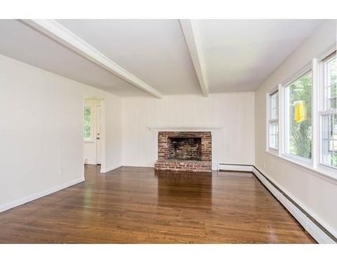 14 Richard St, Hampton, NH 03842 photo 6