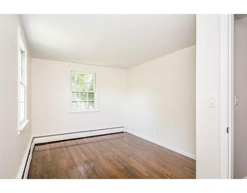 14 Richard St, Hampton, NH 03842 photo 17
