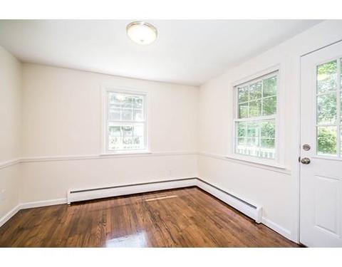 14 Richard St, Hampton, NH 03842 photo 9