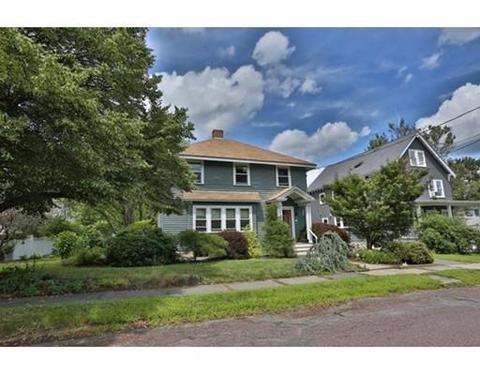 39 Vine St, Reading, MA 01867 photo 2