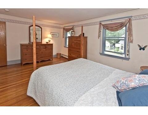 39 Vine St, Reading, MA 01867 photo 19