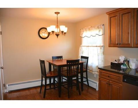 40 Sunset Dr, Chicopee, MA 01020 photo 10