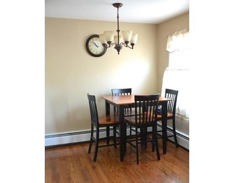 40 Sunset Dr, Chicopee, MA 01020 photo 11