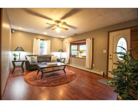 7 Riverview Dr, Middleton, MA 01949 photo 2