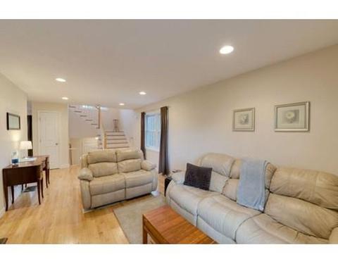 19 Angelo St, Worcester, MA 01604 photo 11