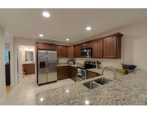 19 Angelo St, Worcester, MA 01604 photo 5