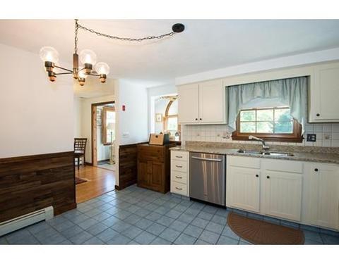 132 Spring St, Stoneham, MA 02180 photo 16