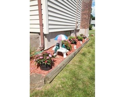 54 Queensbury Dr, Springfield, MA 01129 photo 16