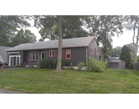 162 Hemlock St, Fall River, MA 02720 photo 1