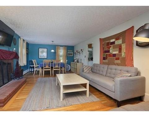 258 Washington St, Gloucester, MA 01930 photo 2