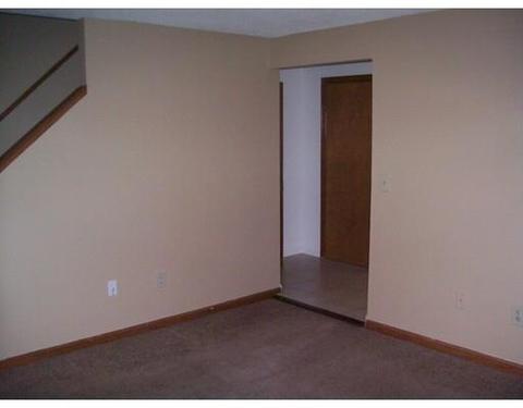 27 Dunhill St, Springfield, MA 01151 photo 8