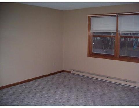 27 Dunhill St, Springfield, MA 01151 photo 6