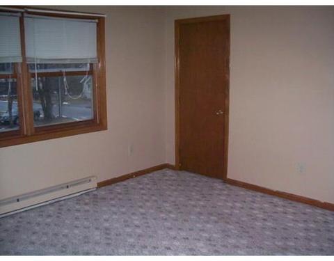 27 Dunhill St, Springfield, MA 01151 photo 7