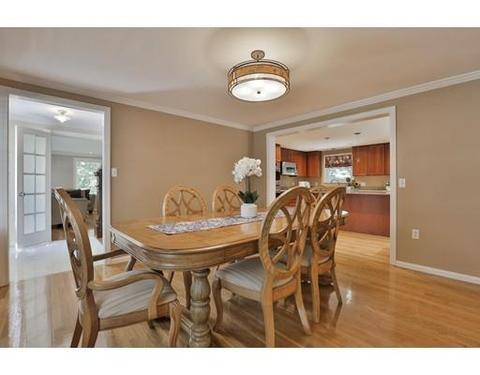 61 Altamount Ave, Saugus, MA 01906 photo 10