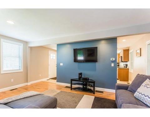 24 School St, Georgetown, MA 01833 photo 11