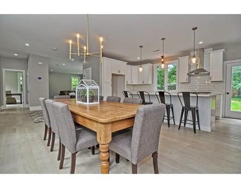4 Elwin Rd, Natick, MA 01760 photo 1