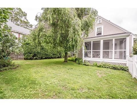 10 Grand St, Reading, MA 01867 photo 24