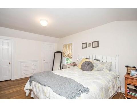10 Grand St, Reading, MA 01867 photo 14