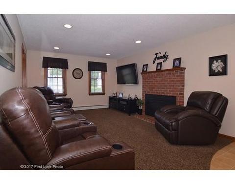 25 Theodore Ln, Attleboro, MA 02703 photo 7