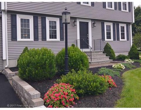 25 Theodore Ln, Attleboro, MA 02703 photo 2