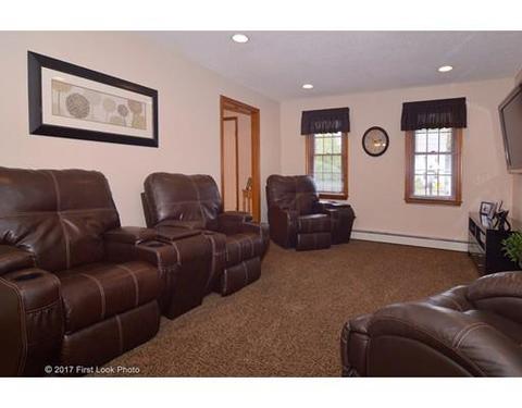 25 Theodore Ln, Attleboro, MA 02703 photo 8