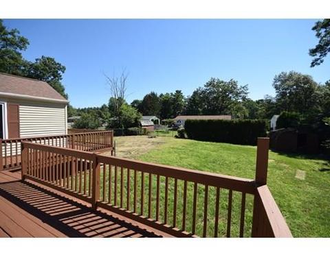 203 Glenoak Dr, Springfield, MA 01129 photo 24