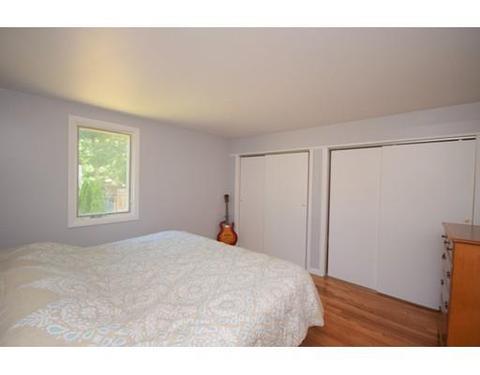 203 Glenoak Dr, Springfield, MA 01129 photo 10