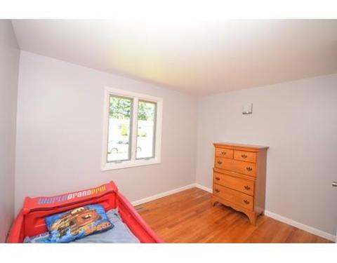 203 Glenoak Dr, Springfield, MA 01129 photo 22